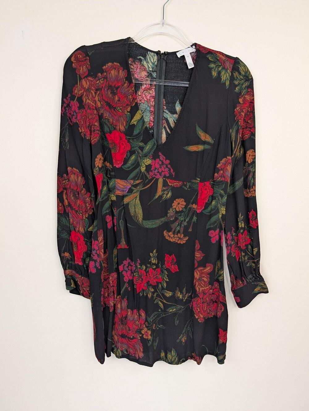 Leith Dress Womens Medium Black Red Floral Long Sleeve V Neck Mini Short